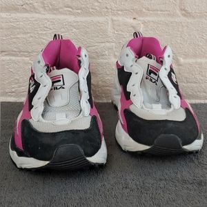 Pre-owned Fila Kid's Ray Tracer Pink/Black Running Shoe Size 6us